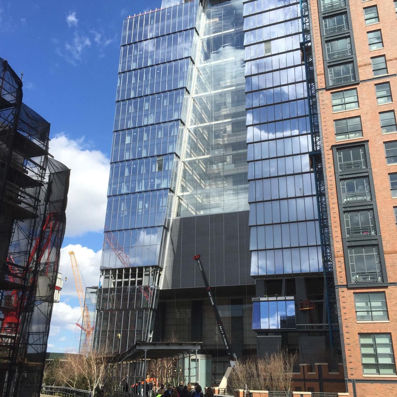 10 Hudson Yards from the High Line Spur - courtesy of Geoff Butler