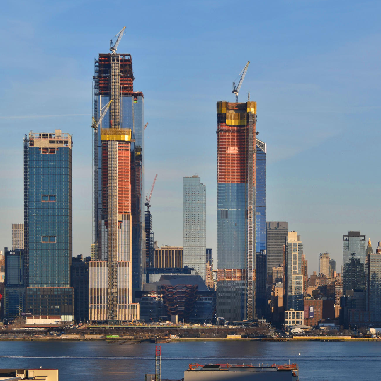 Hudson Yards Across the River - February 2018 - courtesy of Related-Oxford