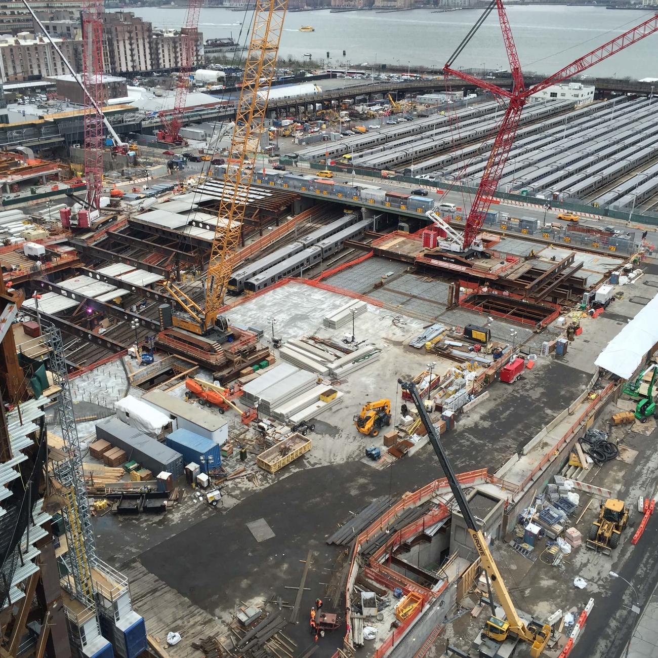 Hudson Yards Construction Facing Southwest - courtesy of Geoff Butler