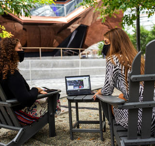 Outdoor Workspace HY
